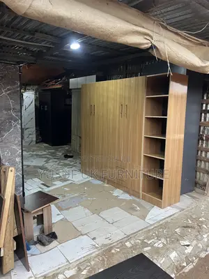 4 Doors and Shoe Rack