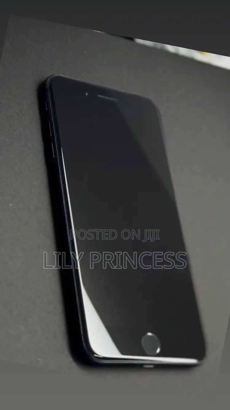 Apple iPhone 7 32 GB Black