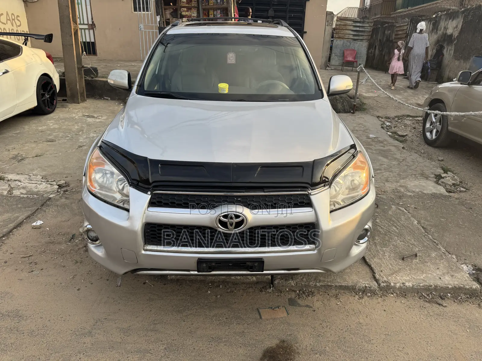 Toyota RAV4 2010 Silver