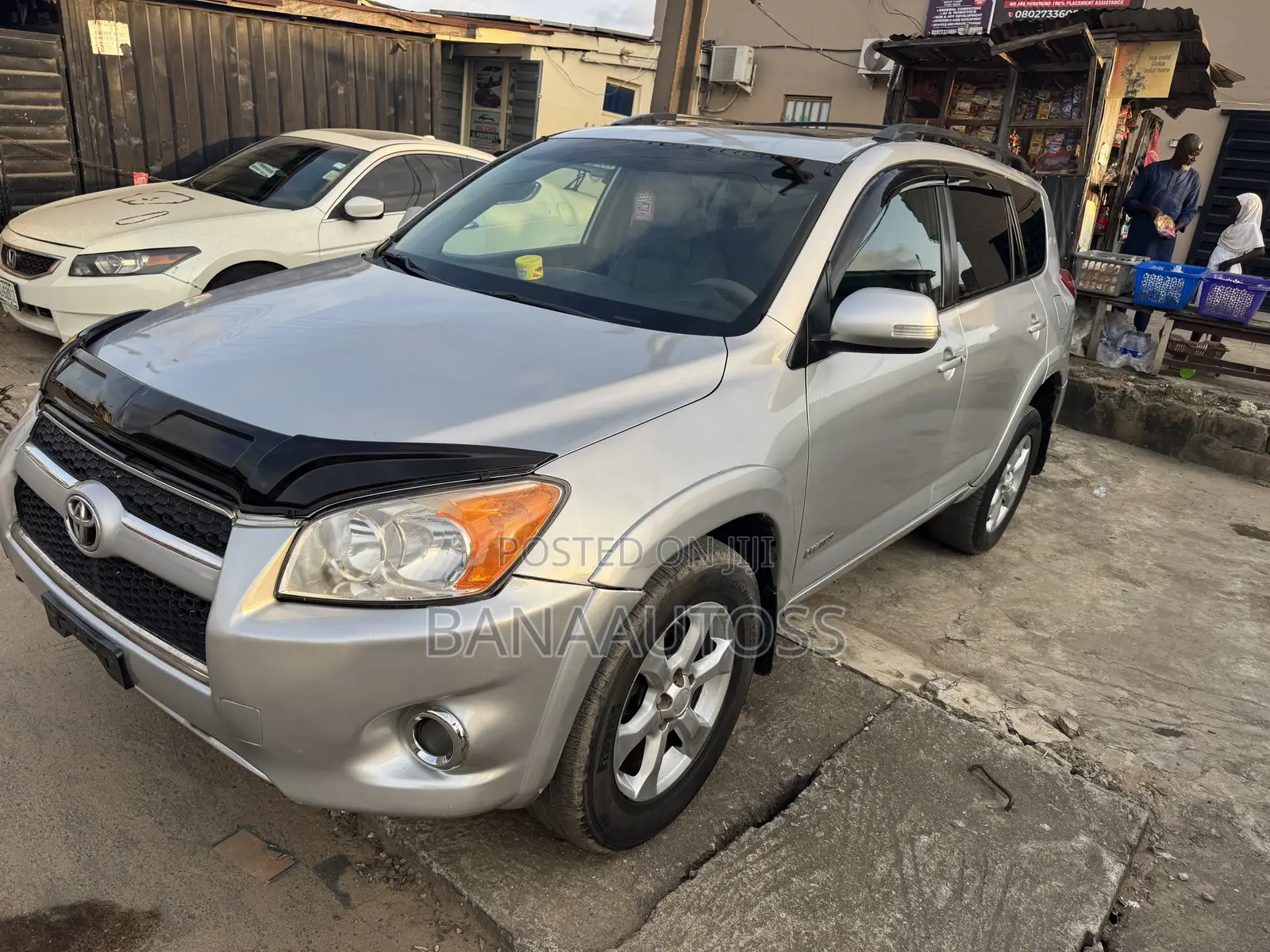 Toyota RAV4 2010 Silver