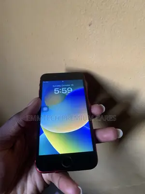 Apple iPhone 8 64 GB Red