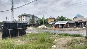 For Sale : 1005 Sqmtrs Opposite Ariaria Int'l Market, Aba , Abia State