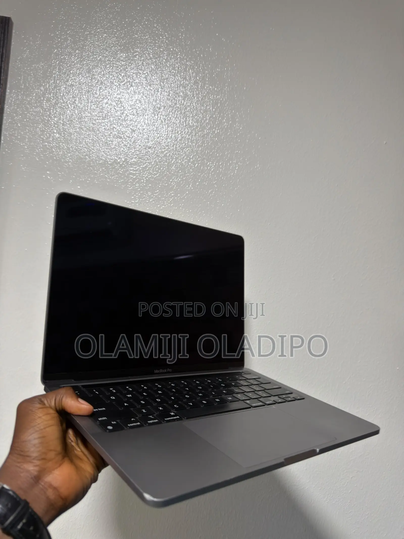 Laptop Apple MacBook Pro 2020 8GB Apple M1 SSD 256GB