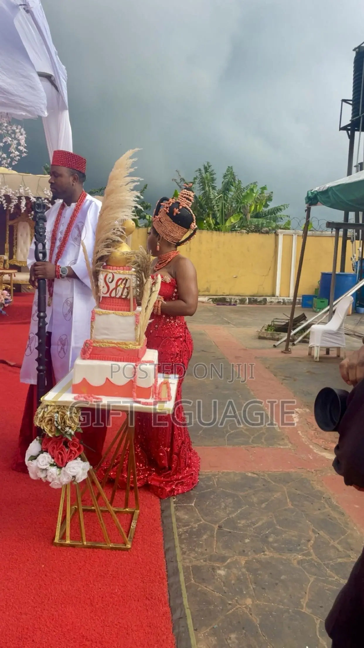 Delicious Cakes, Small Chops and Event Decoration