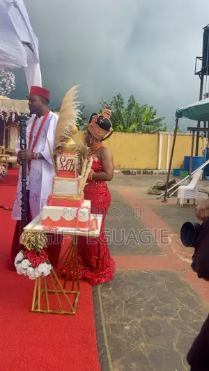 Delicious Cakes, Small Chops and Event Decoration