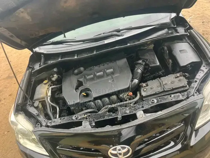 Toyota Corolla 2012 Black