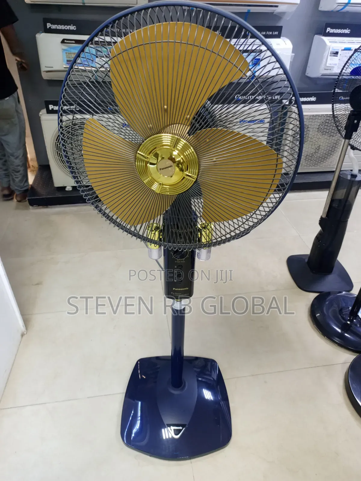 Panasonic Standing Fan With Side Lights | F-407w