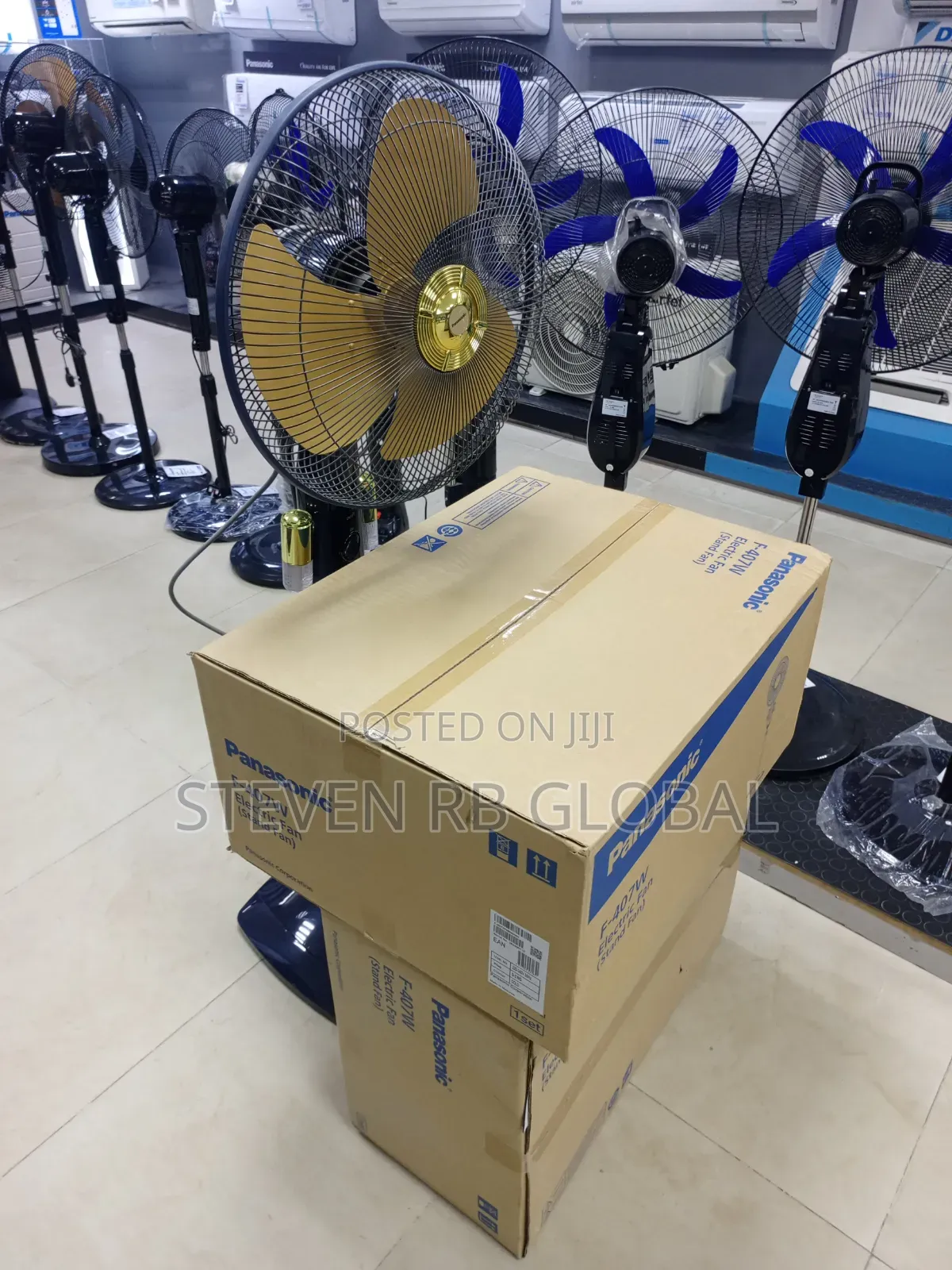 Panasonic Standing Fan With Side Lights | F-407w