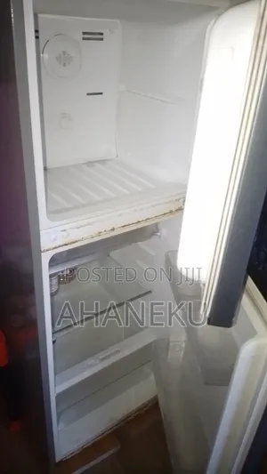 Neatly Use NEXUS 200l Refrigator