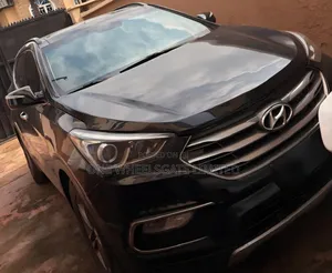Hyundai Santa Fe SE AWD 2017 Black