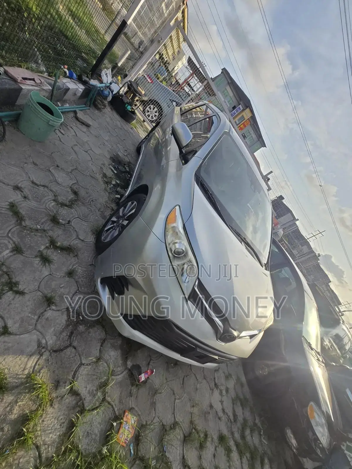 Toyota Sienna LE AWD 2019 Brown