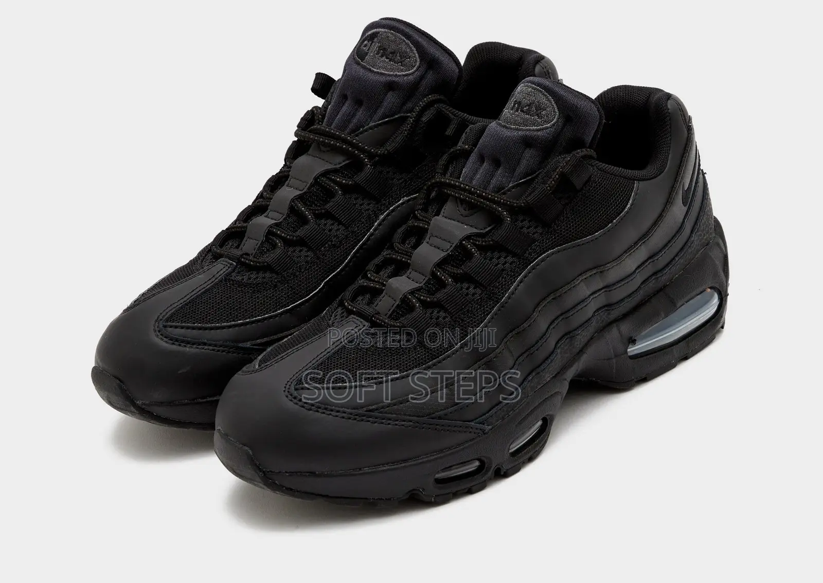 Nike Air Max 95 "Triple Black"