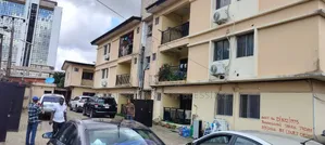 3bdrm Block of Flats in Back Of Etiebets for sale