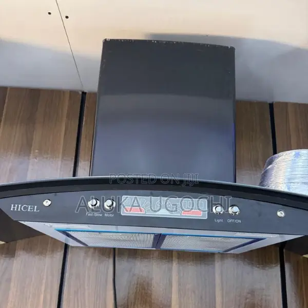 Hicel 90cm Tempered Glass Curved Kitchen Extractor