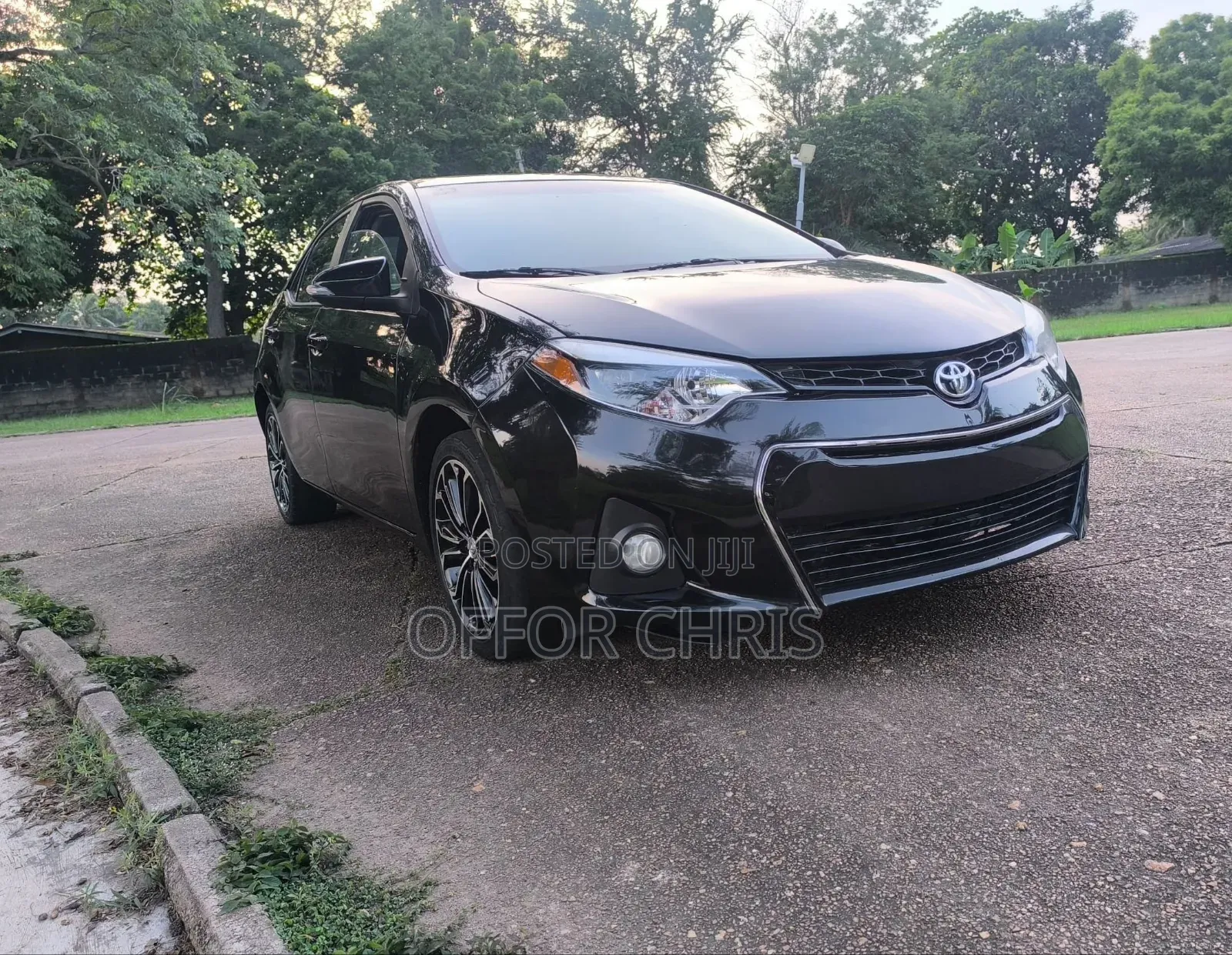 Toyota Corolla 2015 Black