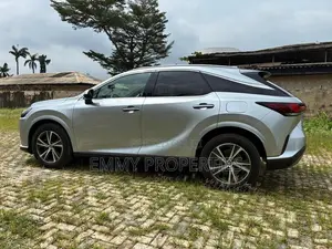 Lexus RX 2025 Silver