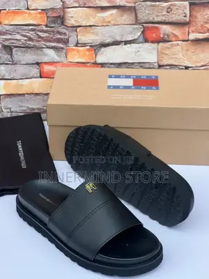 Top Quality Tommy Slippers for Men