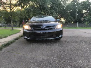 Toyota Corolla 2012 Black