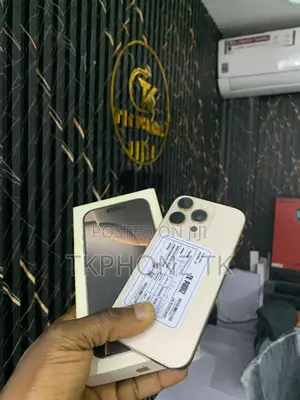 Apple iPhone 16 Pro 128 GB Gold