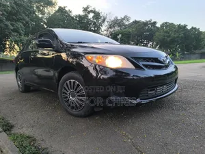 Toyota Corolla 2012 Black