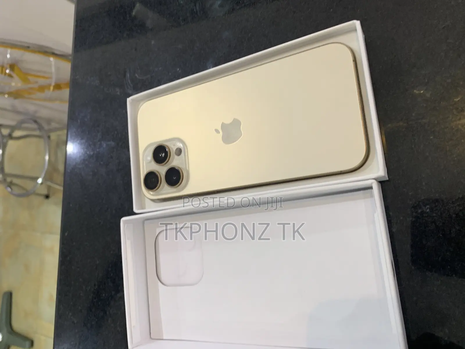 Apple iPhone 16 Pro 128 GB Gold