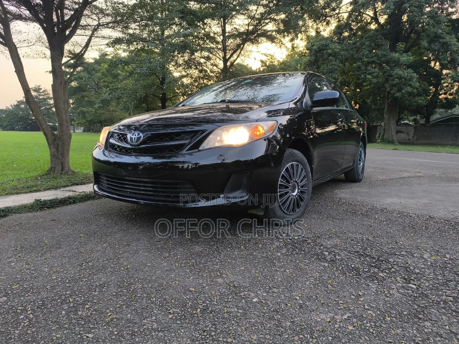 Toyota Corolla 2012 Black