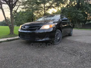 Toyota Corolla 2012 Black