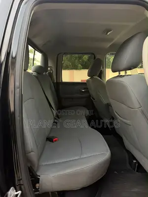 RAM 1500 2013 Black