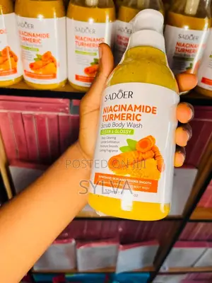 Niacinamide and Turmeric Body Scrub Body Wash