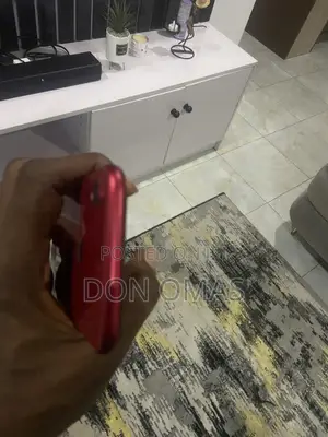 Apple iPhone XR 64 GB Red