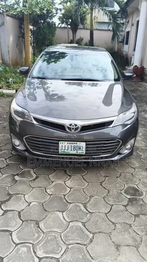 Toyota Avalon XLE 4dr Sedan (3.5L 6cyl 6A) 2015 Gray