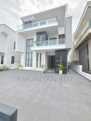 5bdrm Mansion in Megamond Estate, Ikota for sale