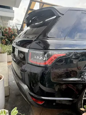 Land Rover Range Rover Sport SE 2019 Black