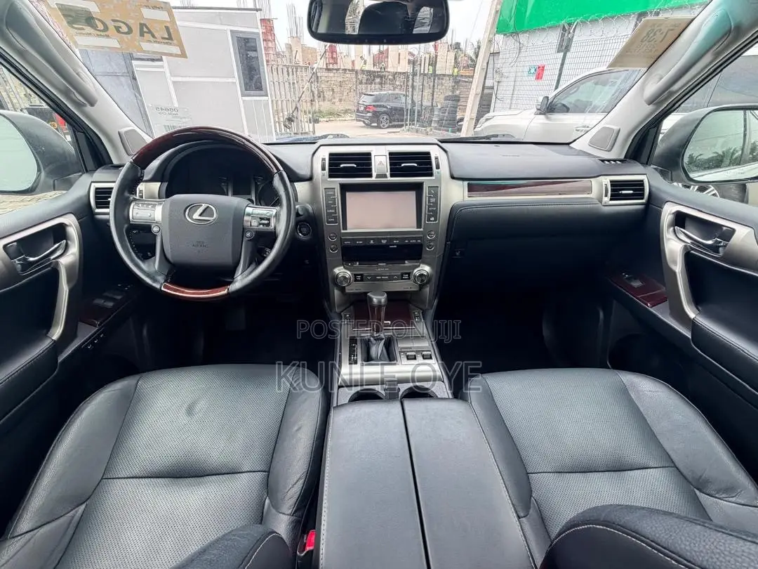 Lexus GX 460 Luxury 2018 White