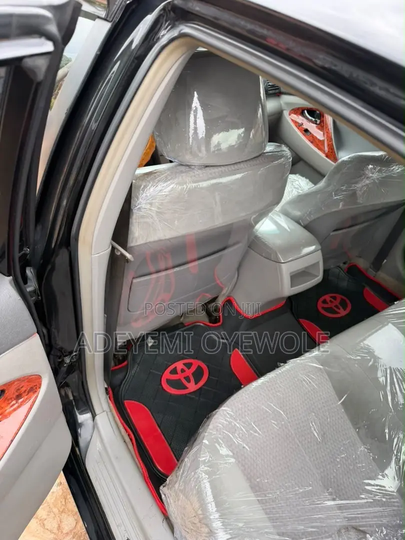 Toyota Camry 2010 Black