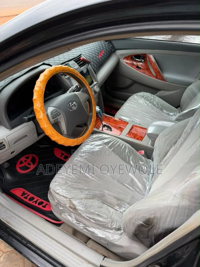 Toyota Camry 2010 Black
