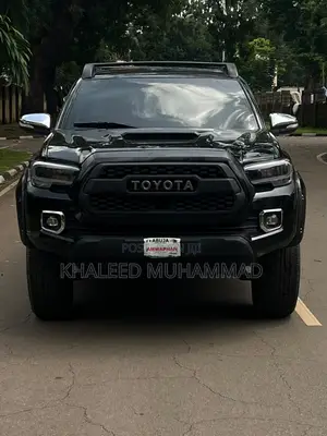 Toyota Tacoma 2017 Black