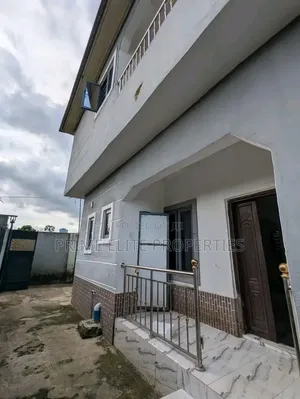 5bdrm Duplex in Udoudoma, Uyo, Akwa for rent