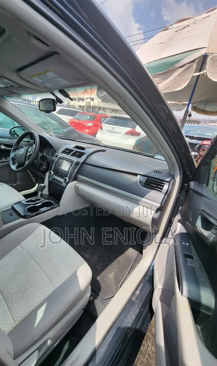 Toyota Camry 2014 Blue