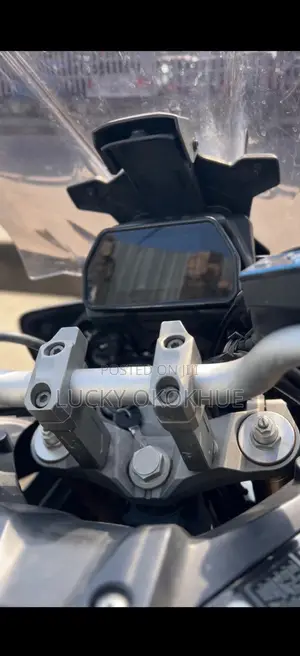 Yamaha 2020 Black