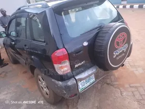 Toyota RAV4 2005 Black