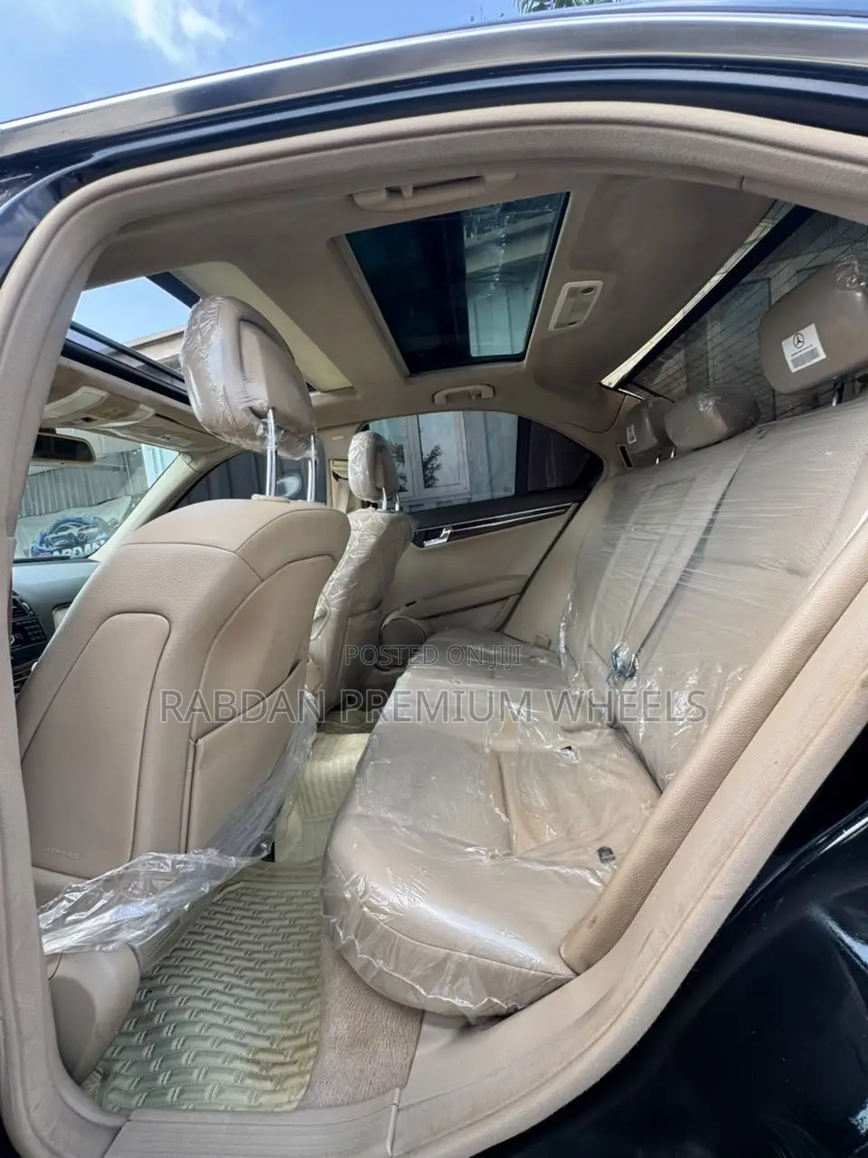 Mercedes-Benz C350 2010 Black