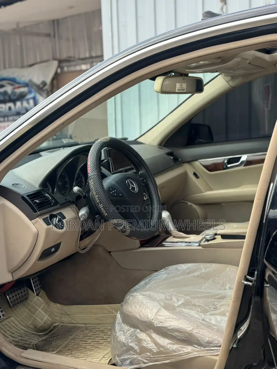 Mercedes-Benz C350 2010 Black