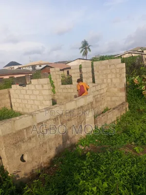 3bdrm Block of Flats in Attona Estate, Abaranje for sale