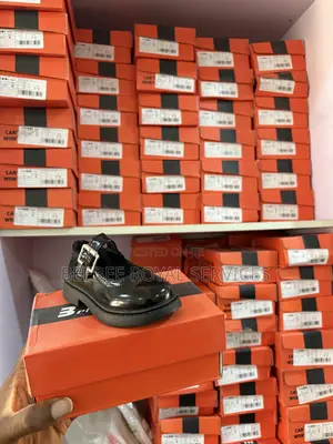 Bella Newman Girls Shoes