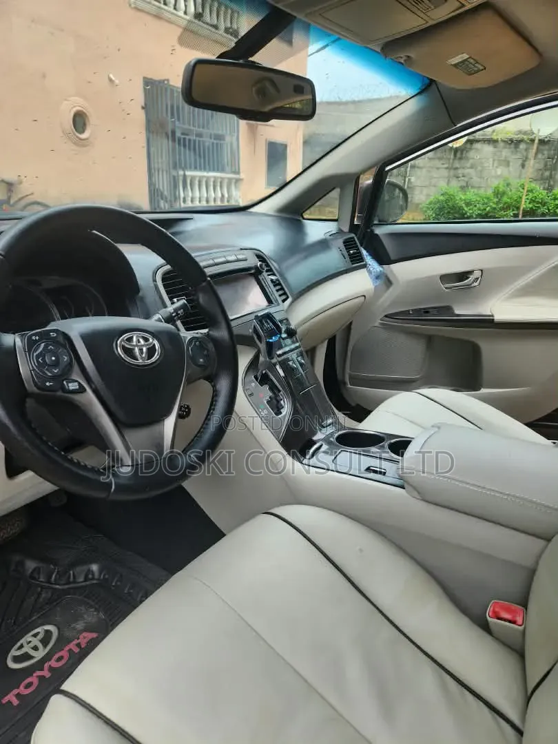 Toyota Venza 2013 Gray