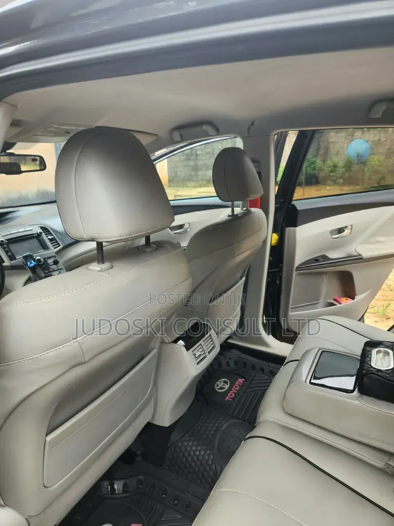 Toyota Venza 2013 Gray