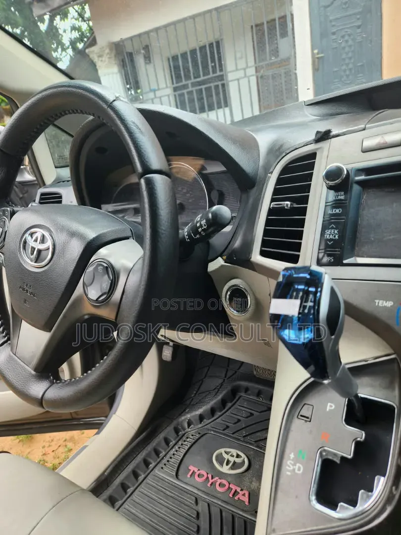 Toyota Venza 2013 Gray