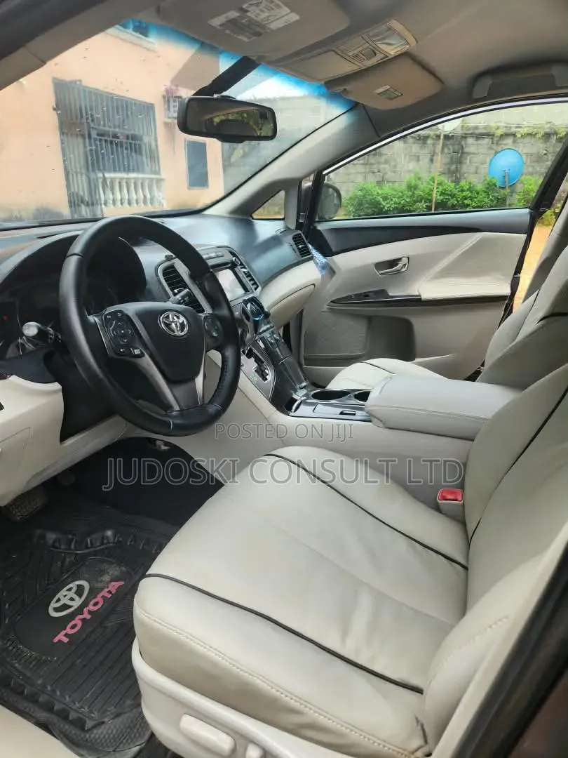 Toyota Venza 2013 Gray