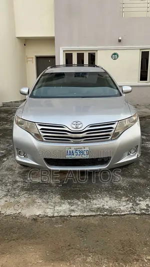 Toyota Venza V6 2010 Silver